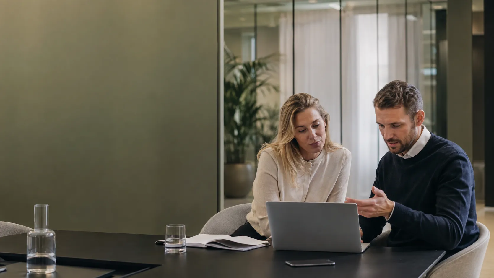 Adaptiv i dialog med en kunde om deres behov